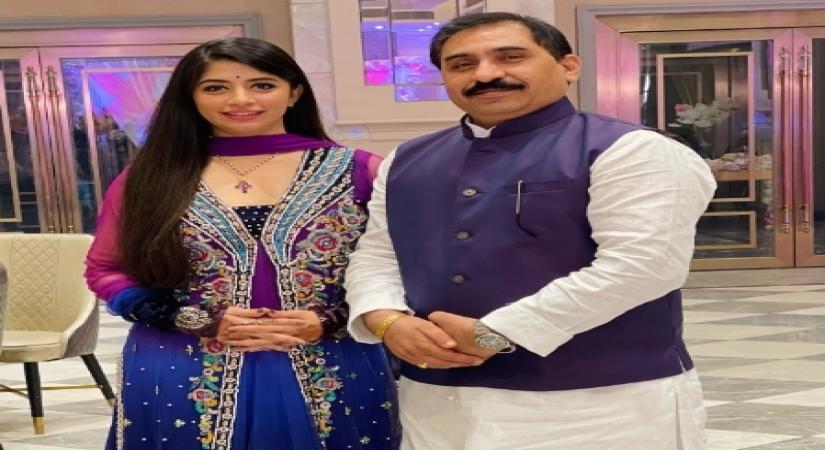 Actress Snehal Rai reveals being married to 21 years older politician for 10 years. (Credit : snehalraiofficial/instagram)