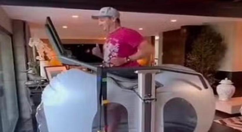 Jeremy Renner attempts 'light jog' despite a 'still broken' leg after accident