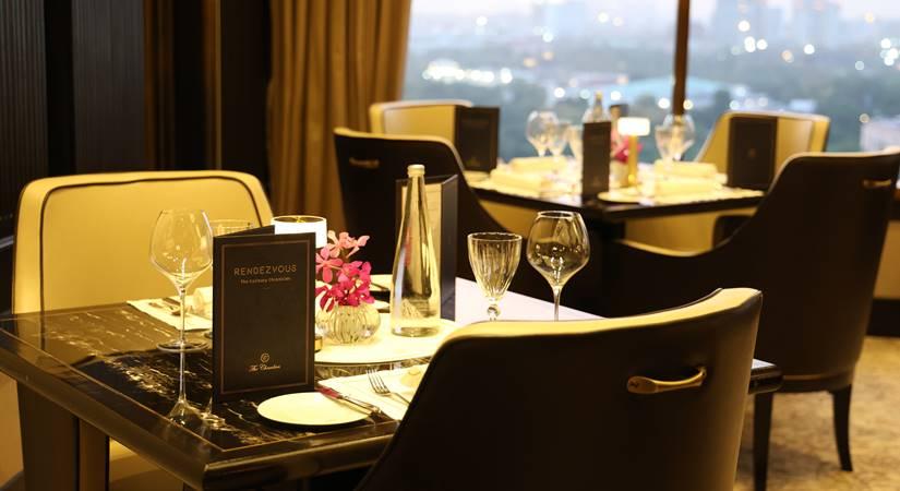 Albero at Taj Mahal, New Delhi