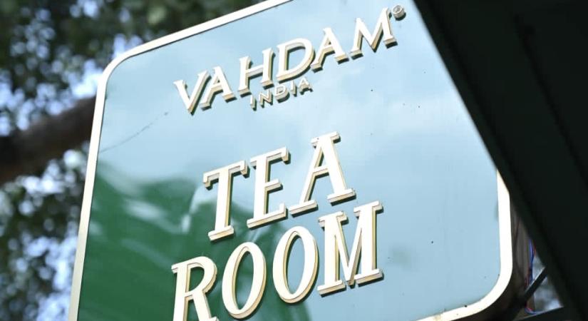 VAHDAM India TEA ROOM 