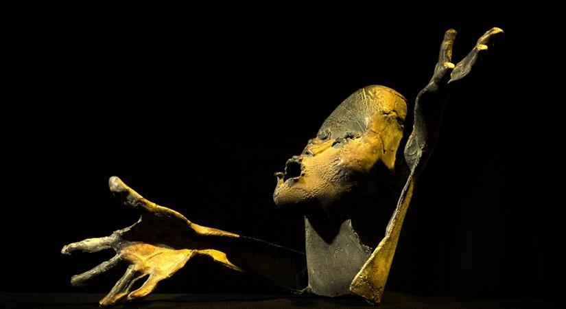 Somenath Hore, Untitled, c.1980's, Bronze, 11x 11.5 x 5.5 ins., The Alkazi Collection of Art - Delhi Art Week.