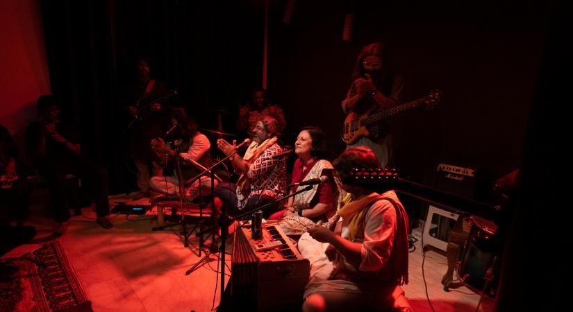 The tale of our times with ‘Dastaan Live!’