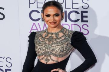 Singer-actress Jennifer Lopez