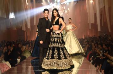 Designer Manish Malhotra with Bollywood actor Katrina Kaif for his Maahrumysha collection showcase