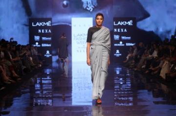 Khadi industry likely to cross Rs 10k cr turnover in 5 yrs