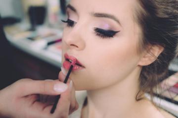 Beauty faux pas women are guilty of