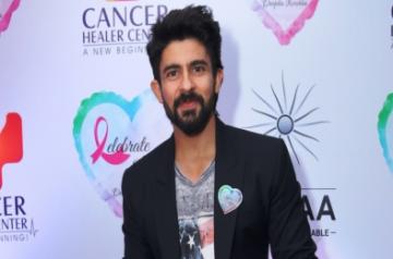 Actors Hussain Kuwajerwala