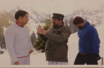 An old photograph from an unreleased Ajay Devgn film is grabbing eyeballs on social media.