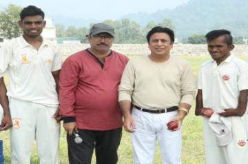 Chal Jeet Le Ye Jahan",  which is a real-life account of India's para cricketers, recently completed its first schedule of 15 days. The schedule was shot at Kotdwar and nearby mountain areas, after the first clap was given by Cabinet Minister to the Government of Uttarakhand and prominent BJP politician, Harak Singh Rawat.
