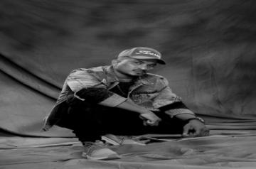 Rapper Divine -- the real 'gully boy' -- has released the title track of his upcoming debut album, "Kohinoor". The track chronicles Divine aka Vivian Fernandes' life and experiences, and how his roots gave him a sense of belonging, turning him into a diamond in the process.