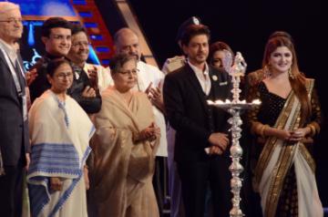 Kolkata: West Bengal Chief Minister Mamata Banerjee, Cabinet Minister Firhad Hakim, BCCI President Sourav Ganguly and actors Shah Rukh Khan and Rakhee Gulzar light the lamp to inaugurate 25th Kolkata International Film festival, in Kolkata on Nov 8, 2019. (Photo: Kuntal Chakrabarty/IANS)