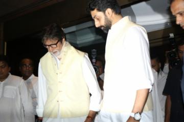 Mumbai: Actors Amitabh Bachchan, Aishwarya Rai and Abhishek Bachchan during the prayer meeting for Aishwarya Rai Bachchan's father Krishnaraj Rai in Mumbai on March 21, 2017. (Photo: IANS)