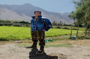 Actor Sidharth Malhotra is set to play real-life hero Captain Vikram Batra in "Shershaah". He says if he had the means then the film, which he calls his passion project, would have been produced by him.