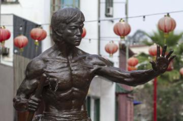 Bruce Lee. (Xinhua/Zhao Hanrong)