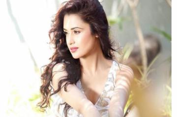 Yuvika Chaudhary (Source: Instagram)