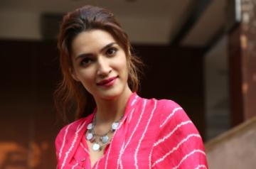 New Delhi: Actress Kriti Sanon during a press conference organised to promote upcoming film "Panipat" in New Delhi on Nov 29, 2019. (Photo: Amlan Paliwal/IANS)