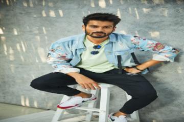 He is Vicky Kaushal's brother to the whole world as of now, but budding actor Sunny Kaushal, with several projects lined up, hopes that tag will go away once people see his acting skills. Sunny will be seen in the upcoming film "Bhangra Paa Le" and the web series "The Forgotten Army: Azaadi Ke Liye", both scheduled to release in January.