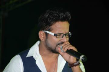 Singer Shahid Mallya