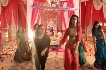 Actress and former beauty queen Urvashi Rautela will be seen in a new song titled "My channa ve", a peppy Punjabi dance number sung by Meet Bros featuring Jyotica Tangri.