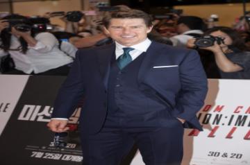 SEOUL, July 16, 2018 (Xinhua) -- Tom Cruise attends the premiere ceremony of the film "Mission: Impossible - Fallout" in Seoul, South Korea, on July 16, 2018. (Xinhua/Lee Sang-ho/IANS)