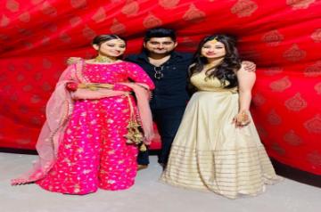 Bigg Boss 12 housemates Deepak Thakur, Roshmi Banik at Somi Khan's sister's wedding.