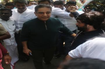 Chennai: Actor-turned-politician Kamal Haasan arrives to appear before the Central Crime Branch police in connection with the crane accident at "Indian 2" shooting where three persons were killed and 12 injured at the spot, in Chennai on March 3, 2020. (Photo: IANS)