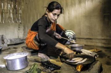 At least 80 per cent of moms in India find preparing breakfast is not her favourite cooking moment, according to a new study revealed on Thursday. (File Photo: IANS)