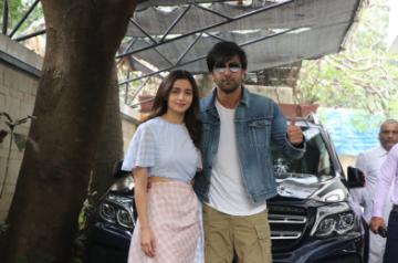 Have Alia and Ranbir moved in together? Video triggers rumours