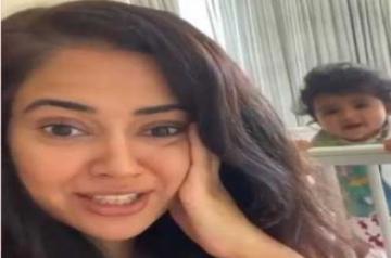 Sameera ReddyÃ¢ÂÂs children officially bomb her hair care video.