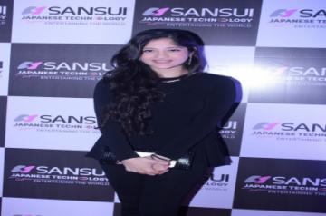 Mumbai: Music director Anu Malik's daughter Anmol Malik during a party organized by Anirudh Dhoot of Videocon Industries to felicitate Anu Malik for receiving, The Pride of Industry award in Mumbai on March 2, 2016. (Photo: IANS)