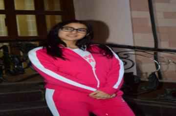 Mumbai, April 6 (IANS) Actress Sara Ali Khan has tips for her fans to beat lockdown boredom -- especially the Monday blues during the ongoing COVID-19 lockdown.	 (Photo: IANS)