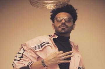 Mumbai, April 27 (IANS) Actor Aparshakti Khurana has collaborated with Punjabi singer Millind Gaba for an upcoming song titled "Teri yaari".