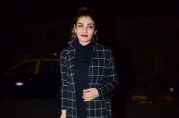 Raveena Tandon starts campaign to stop attacks on medical fraternity