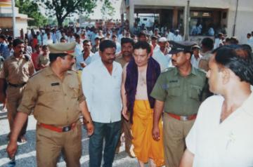 When Rishi Kapoor won hearts of people in Shani-Shingnapur.