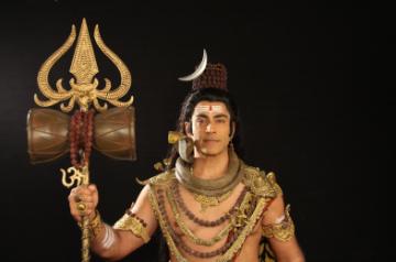 Tarun Khanna.