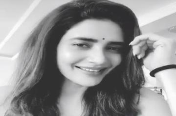 KKarishma Tanna has become 'totally filmy' in lockdown.