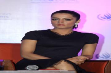 Celina Jaitly: Rituparno Ghosh had called me to cast in a project