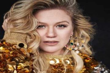 Kelly Clarkson.