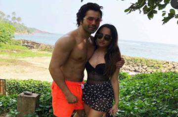 Varun Dhawan chooses girlfriend Natasha over UFC.