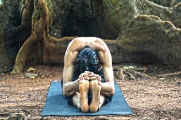 Paschimottanasana