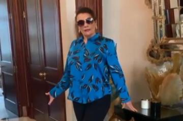 Mumtaz reacts to death rumours: 'I am not that buddhi'.