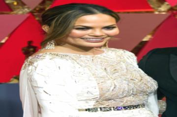 Chrissy Teigen,