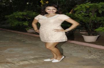 Mumbai, May 8 (IANS) Actress Nisha Rawal has slammed people who belly-shamed her by asking if she is pregnant.