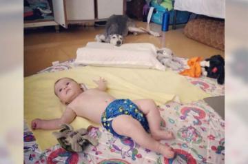 Kalki 'floors' all with her pic of daughter Sappho and pet.