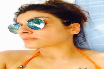 Mumbai, June 11 (IANS) Actress Raveena Tandon made her Bollywood debut opposite Salman Khan in the film "Patthar Ke Phool" in 1991. Since then she has never looked back. In a career of over 29 years, Raveena has played a variety of roles.