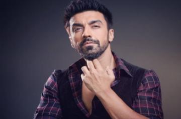 Ashish Chowdhry.