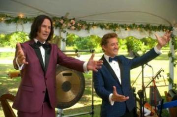 Keanu Reeves, Alex Winter's message to graduating students of 'Bill & Ted' school.