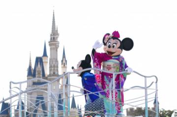 Tokyo Disneyland, DisneySea reopen after 4 months