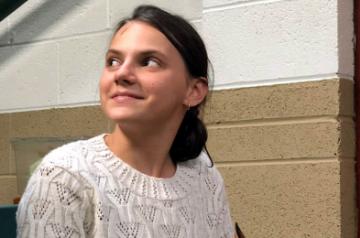 Dafne Keen.