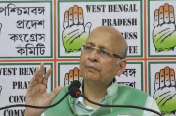 Kolkata: Congress leader Abhishek Manu Singhvi  (Photo: IANS)